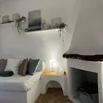 De By Sunny Deluxe
