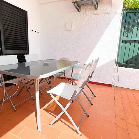 De By Sunny Deluxe Holiday home