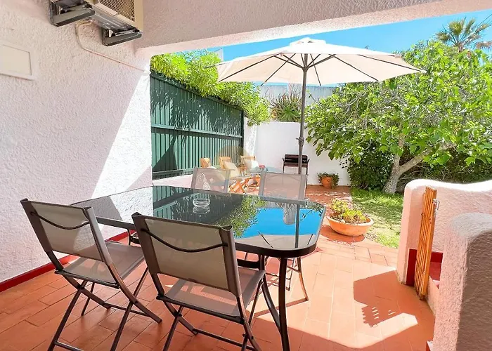 De By Sunny Deluxe Tavira